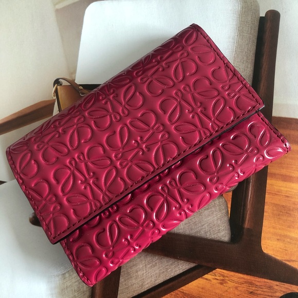 Loewe Handbags - Loewe Small Vertical Leather Wallet
